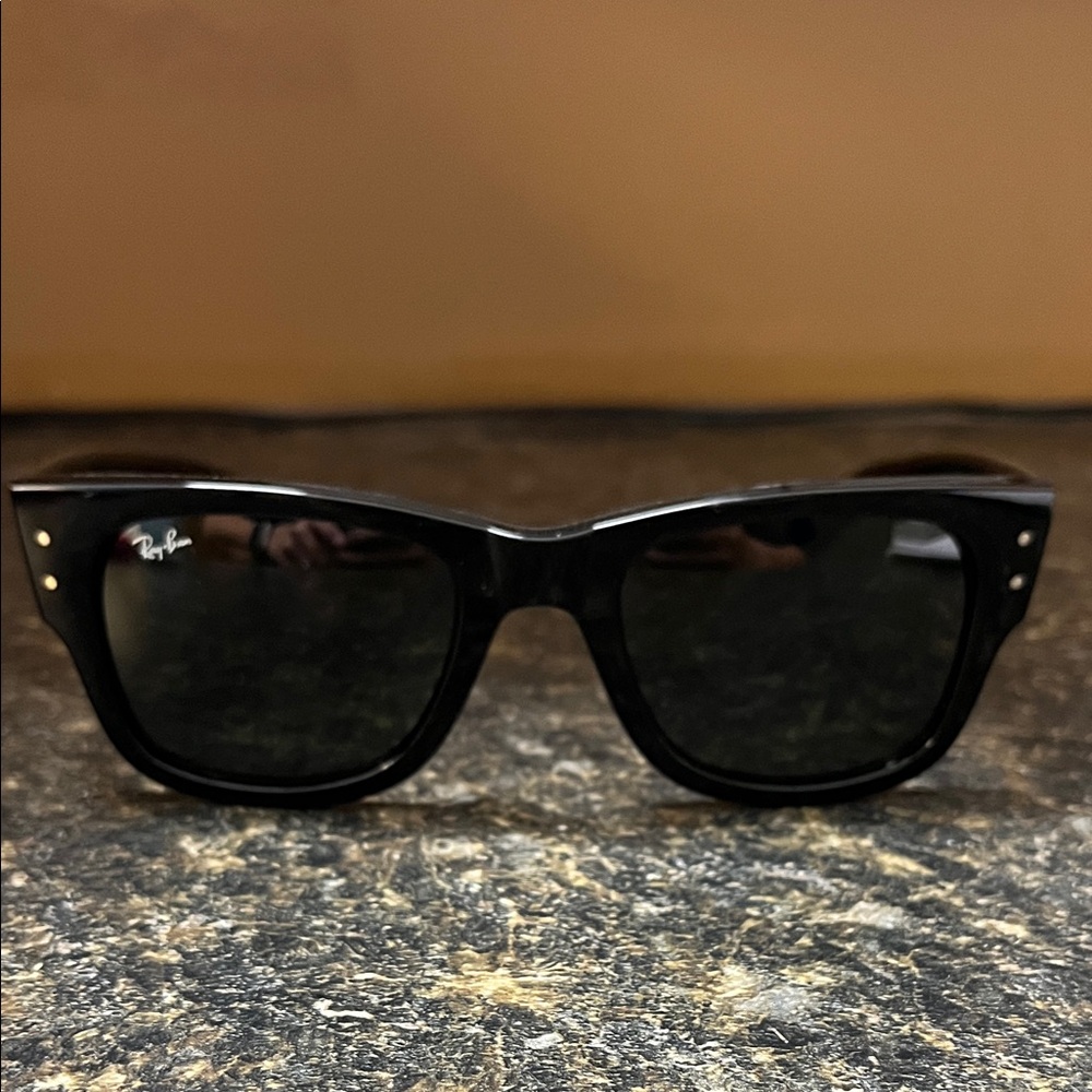 Ray-Ban Classic Black Sunglasses